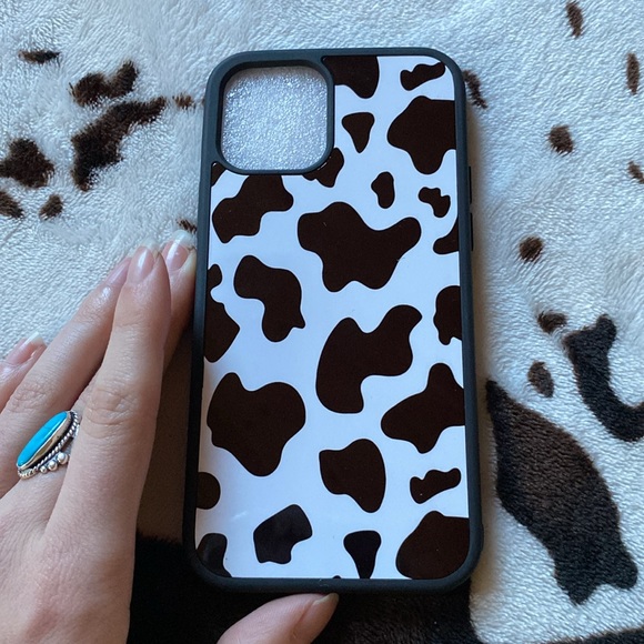 IPHONE CASE - Picture 2 of 4